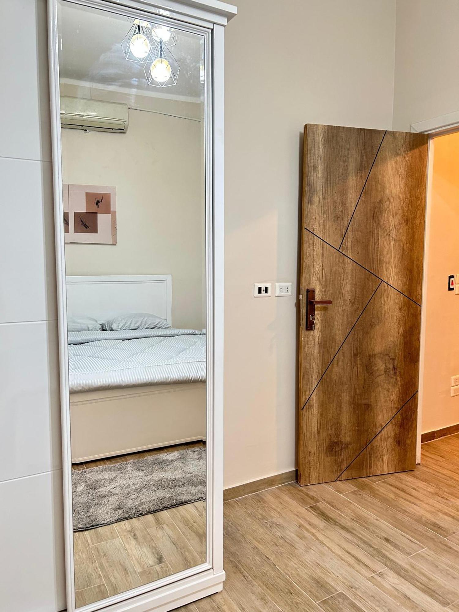 2br Masr Elgdida -prime Location *